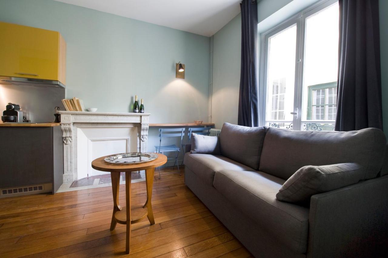 Hotel Helzear Montparnasse Parigi Esterno foto