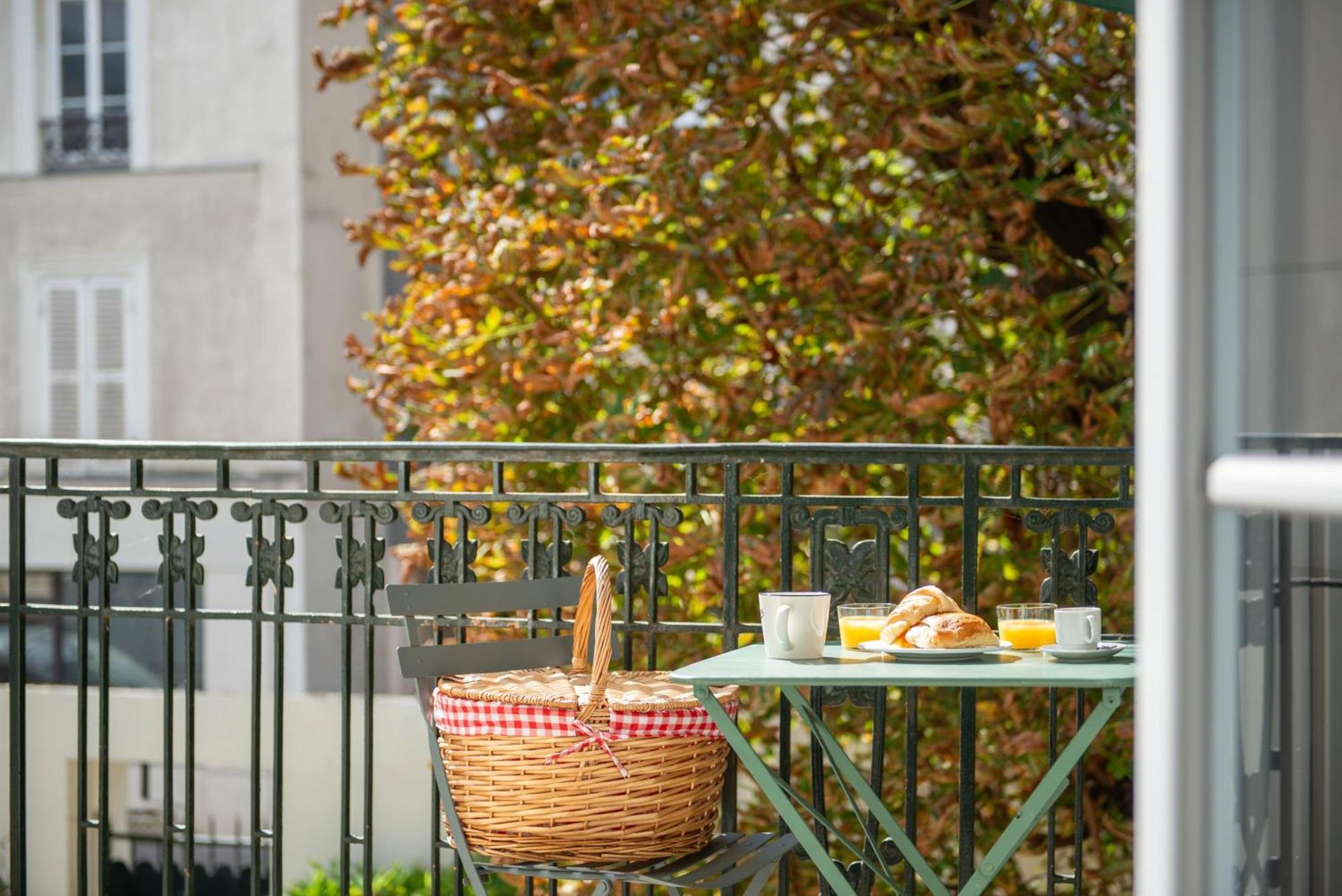 Hotel Helzear Montparnasse Parigi Esterno foto